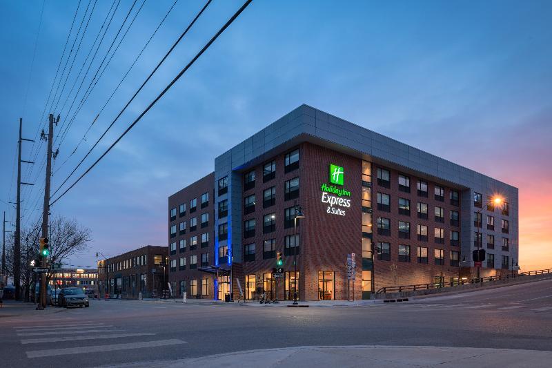 Holiday Inn Express & Suites - Tulsa Downtown - Arts District By Ihg Экстерьер фото